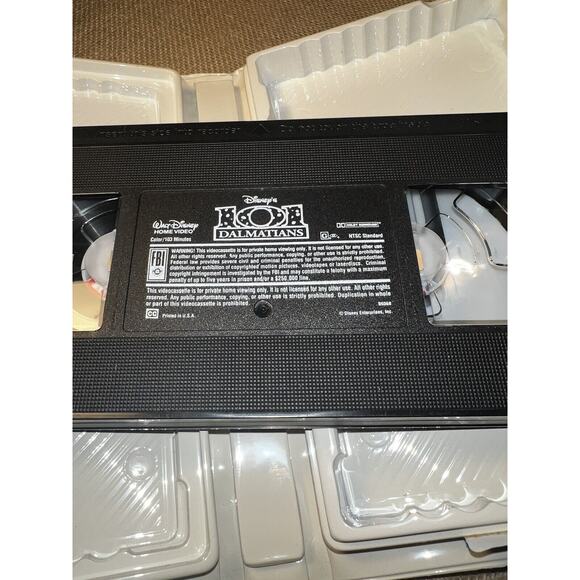 101 Dalmatians Movie Walt Disney (VHS, 1997 Clam Shell) Glenn Close - Picture 3 of 6